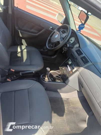 SAVEIRO 1.6 8V