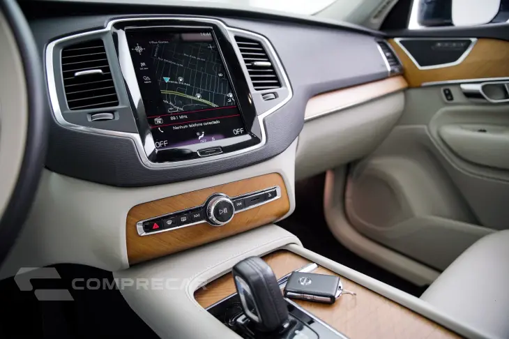 XC 90 T-8 MOMENTUM 2.0 (Híbrido)