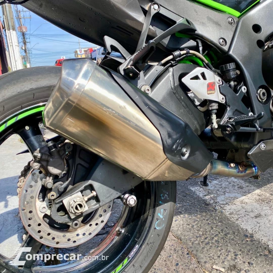 NINJA ZX10R