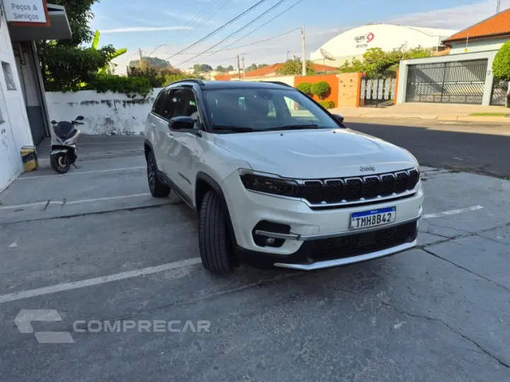 COMMANDER 1.3 T270 Turbo Limited