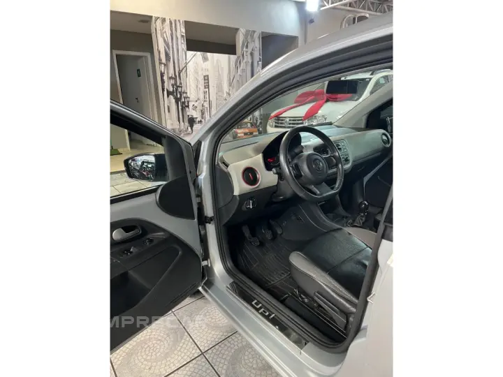 UP 1.0 TSI MOVE UP 12V FLEX 4P MANUAL