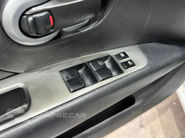 GRAND LIVINA - 1.8 SL 16V 4P AUTOMÁTICO