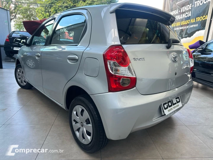 ETIOS 1.5 XS 16V FLEX 4P MANUAL