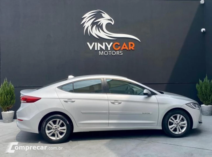 ELANTRA 2.0 16V