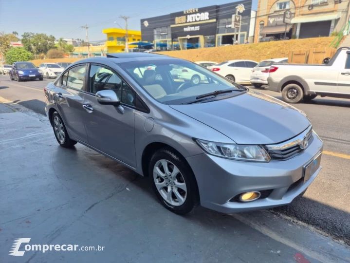 Civic Sedan EXS 1.8/1.8 Flex 16V Aut. 4p