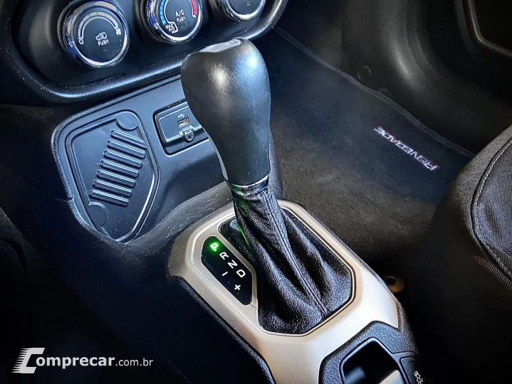 RENEGADE 1.8 16V Sport
