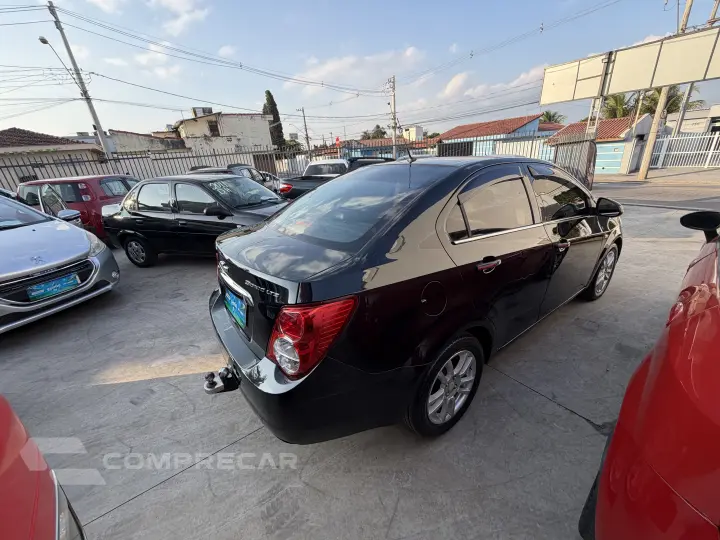 SONIC 1.6 LTZ Sedan 16V