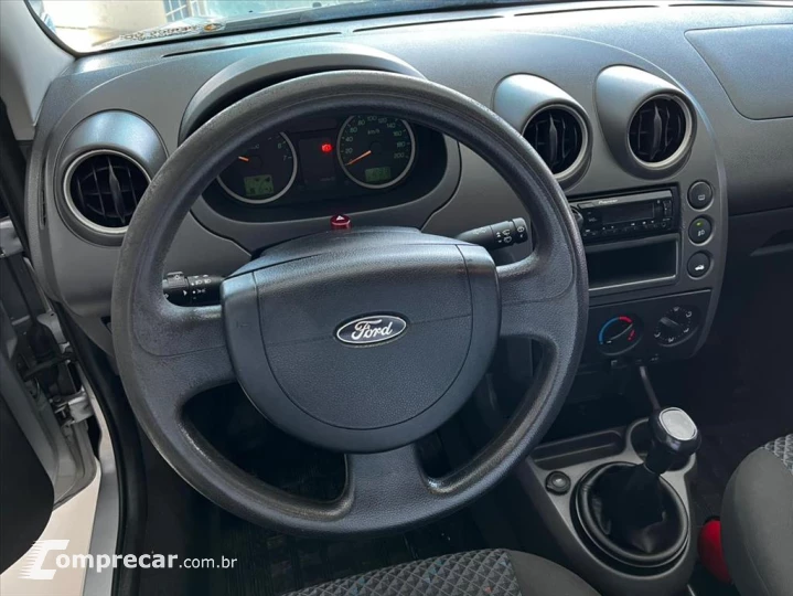 FIESTA 1.6 MPI HATCH 8V FLEX 4P MANUAL