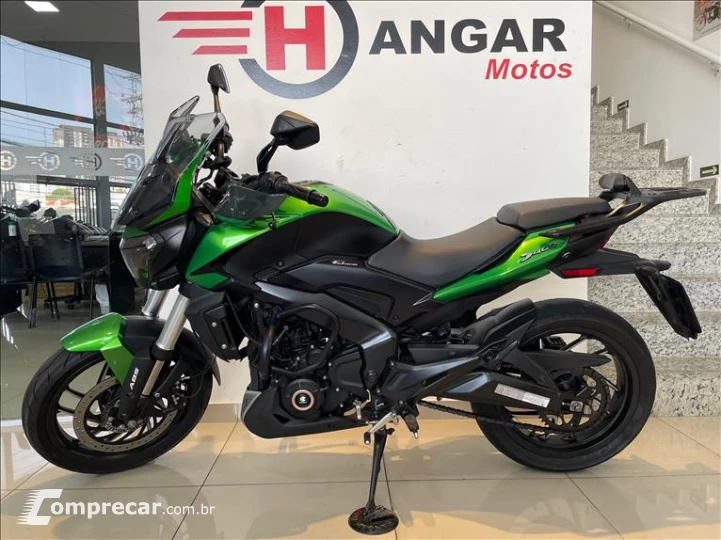 DOMINAR 400