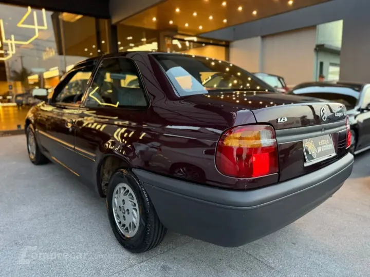 LOGUS 1.8 GLS 8V ÁLCOOL 2P MANUAL