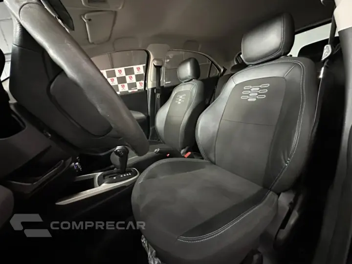 ONIX 1.4 MPFI ADVANTAGE 8V FLEX 4P AUTOMÁTICO