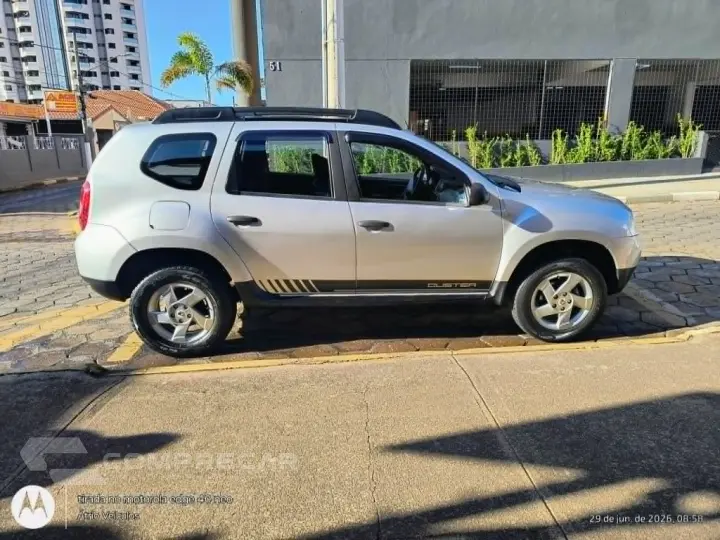 DUSTER Expression 1.6 Hi-Flex 16V Mec.