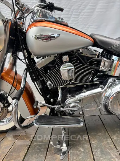 HARLEY-DAVIDSON SOFTAIL DELUXE
