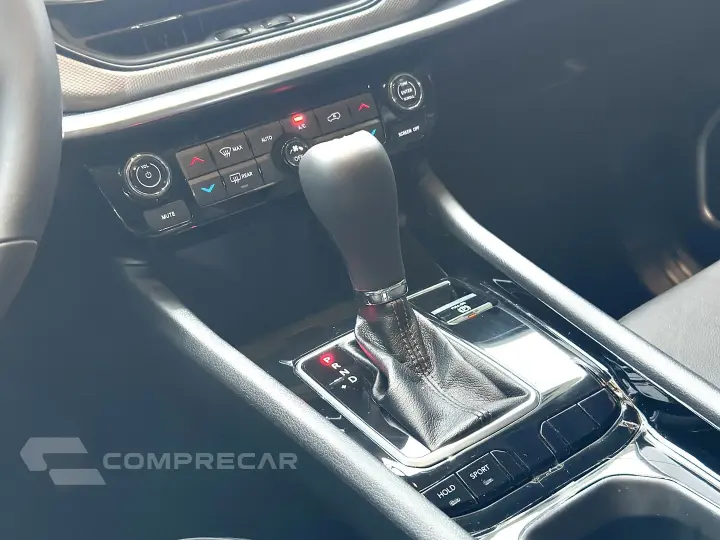 COMPASS 1.3 T270 TURBO FLEX LONGITUDE AT6