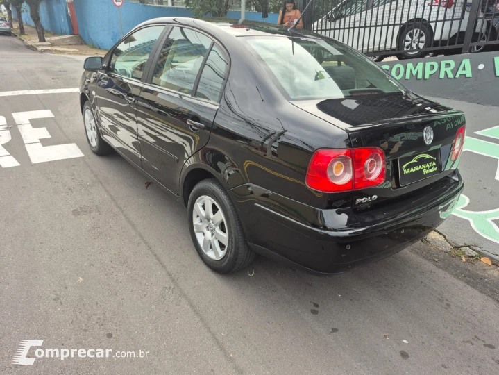 POLO 1.6 SEDAN CONFOTILINE