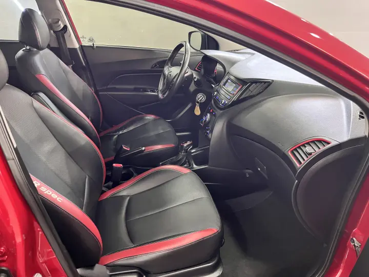 HB20 1.6 R Spec 16V
