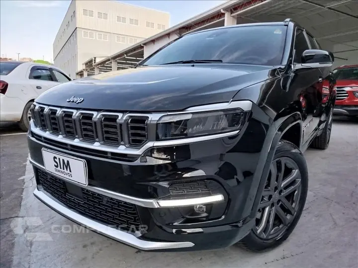 COMMANDER 2.0 Hurricane 4 Turbo Overland