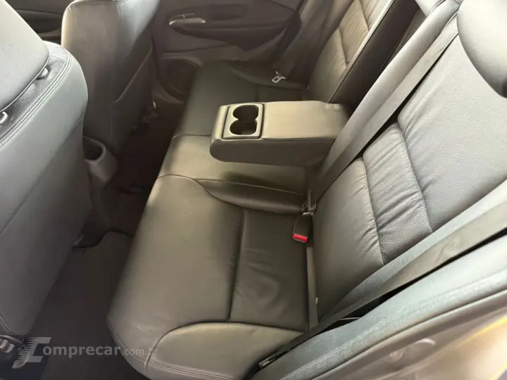 CITY Sedan EX 1.5 Flex 16V 4p Aut.