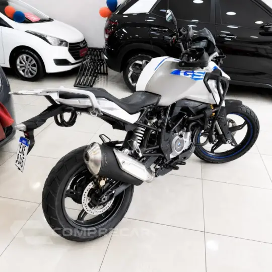 G 310 GS