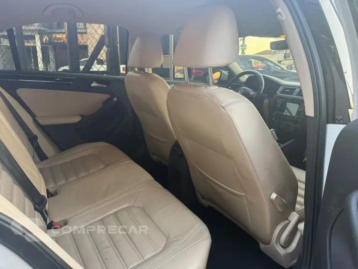 JETTA 2.0 TSI Highline 211cv