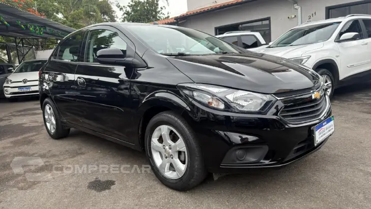Onix Hatch 1.4 4P FLEX LT
