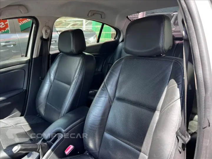 FLUENCE 2.0 Dynamique 16V