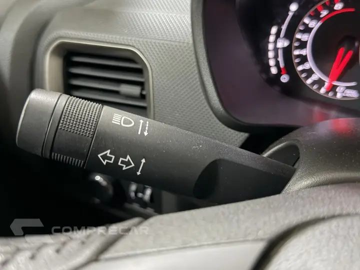SPIN 1.8 LT 8V FLEX 4P AUTOMÁTICO