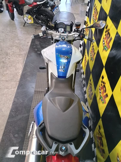 F800R