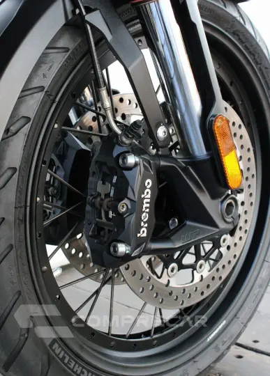 TRIUMPH TIGER 1200 XCX