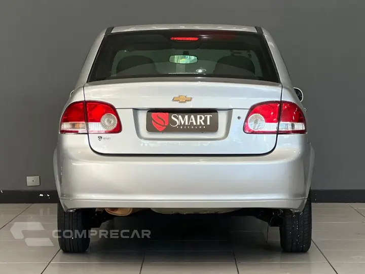 CLASSIC 1.0 MPFI LS 8V FLEX 4P MANUAL