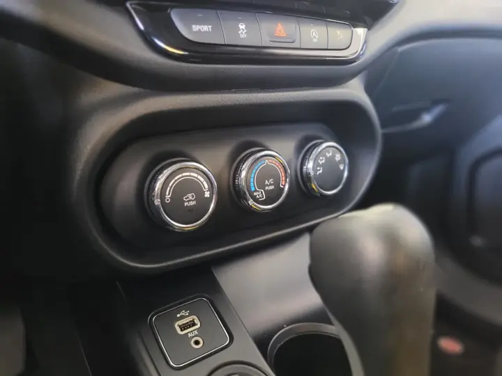 Toro Freedom 1.8 16V Flex Aut.