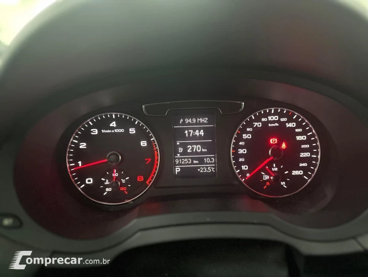Q3 1.4 TFSI Attraction S Tronic