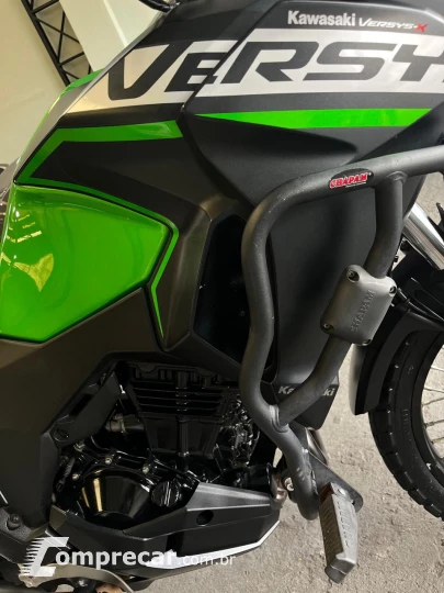 VERSYS 300 ABS