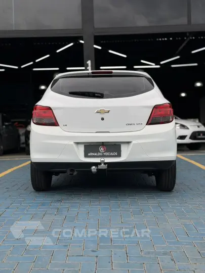 ONIX HATCH LTZ 1.4 8V FlexPower 5p Mec.
