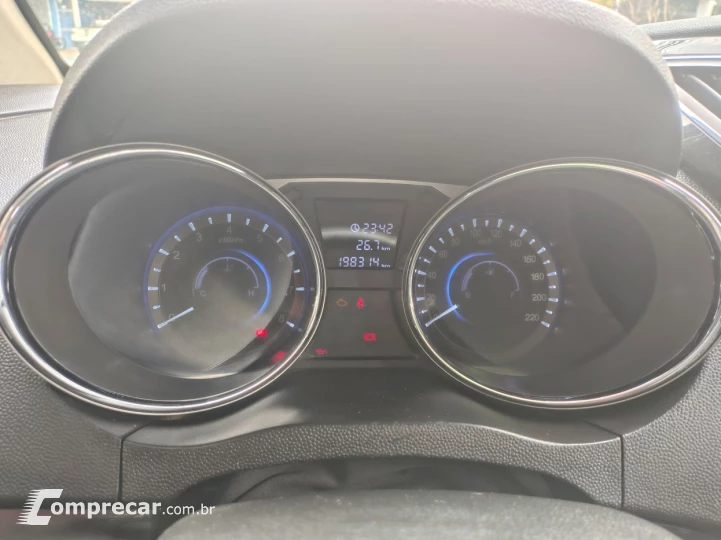 JAC J6 2.0 DIAMOND 16V 7 LUGARES