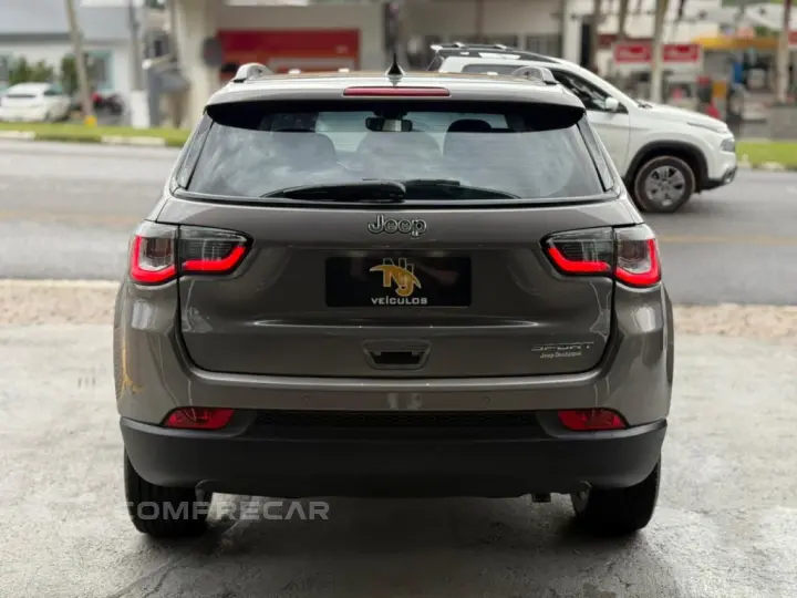 COMPASS 2.0 16V FLEX SPORT AUTOMÁTICO