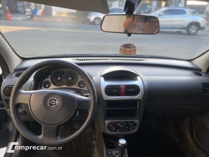 CORSA 1.4 MPFI Premium 8V