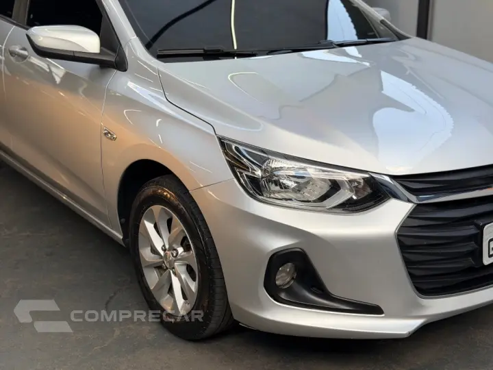 ONIX HATCH LT 1.0 12V TB Flex 5p Aut.