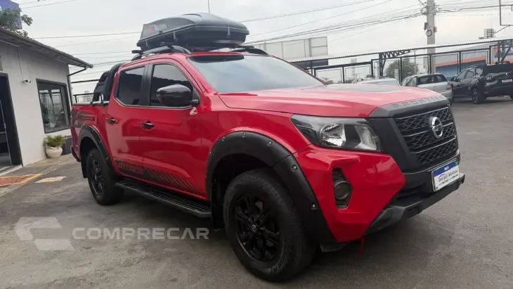 Frontier 2.3 ATTACK CABINE DUPLA 4X4 BI-TURBO DIESEL AUTOMÁT