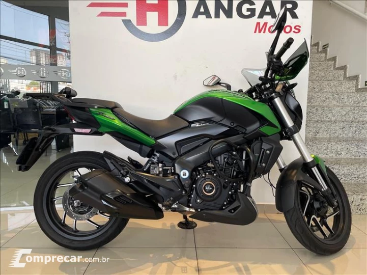 DOMINAR 400