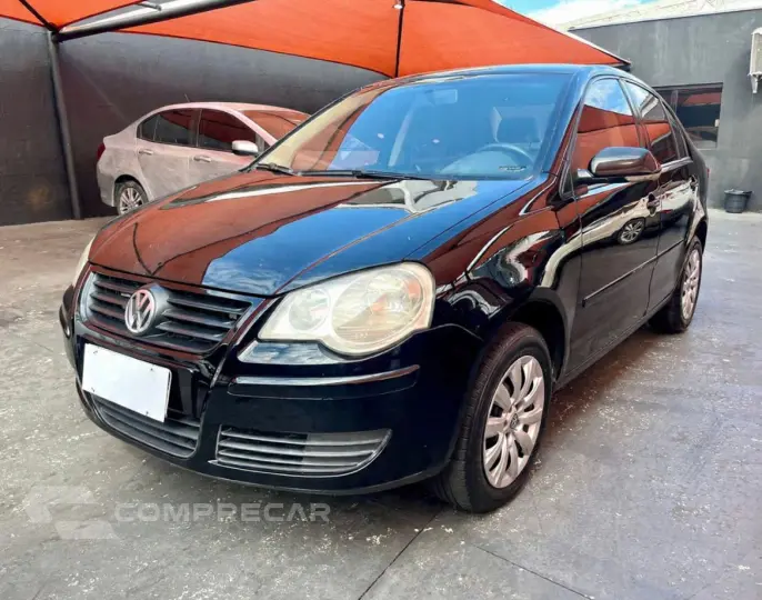 POLO SEDAN 1.6 MI 8V