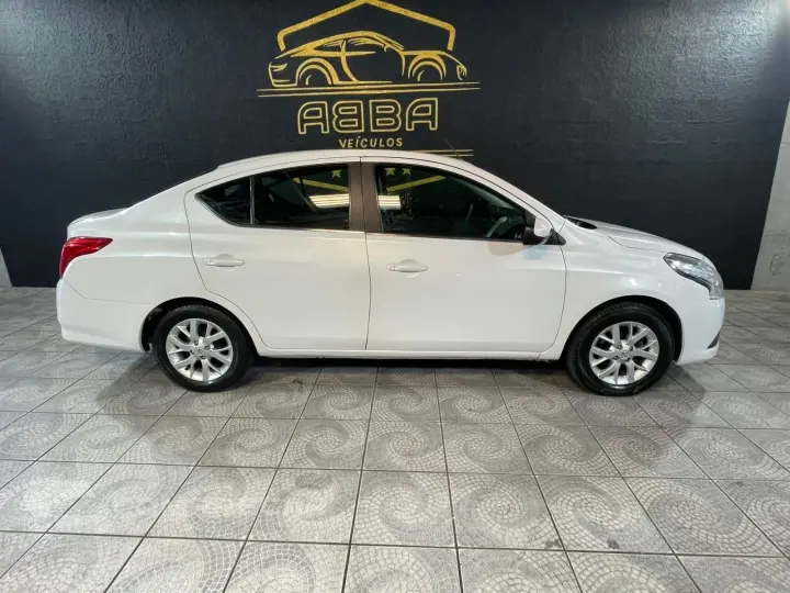 VERSA 1.6 16V FLEX SV 4P XTRONIC