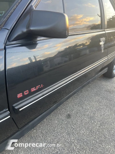 MONZA 2.0 EFI GLS 8V
