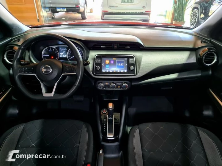 KICKS SV CVT