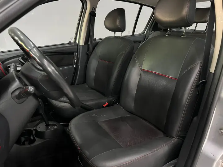 Sandero Stepway 1.6 16V Hi-Flex (aut)