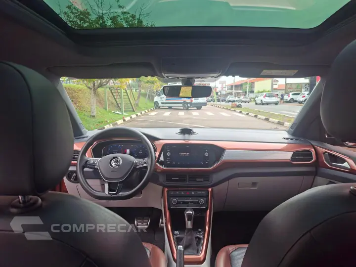 T-Cross 1.4 250 Tsi Total Flex Highline Automático