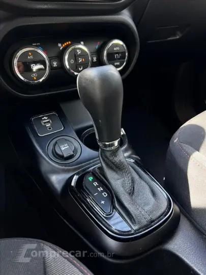 TORO 1.8 16V EVO Freedom AT6