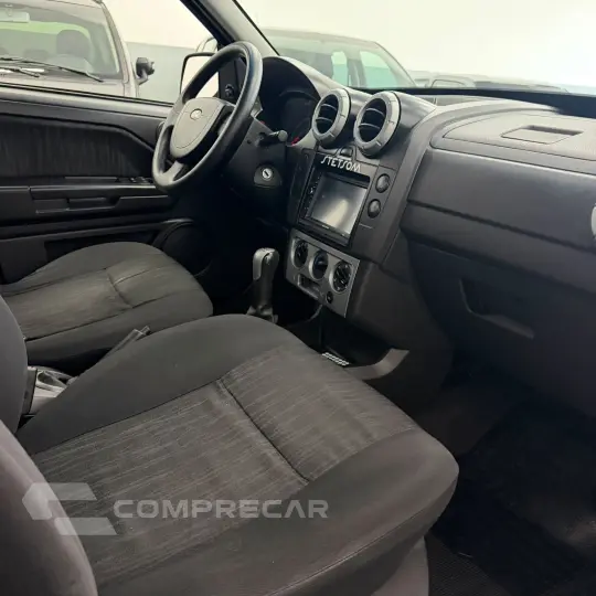 EcoSport XLT FREESTYLE 1.6 Flex 8V 5p