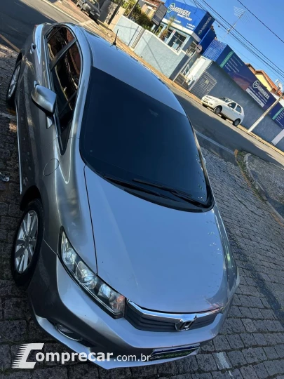 Civic Sedan LXS 1.8/1.8 Flex 16V Aut. 4p