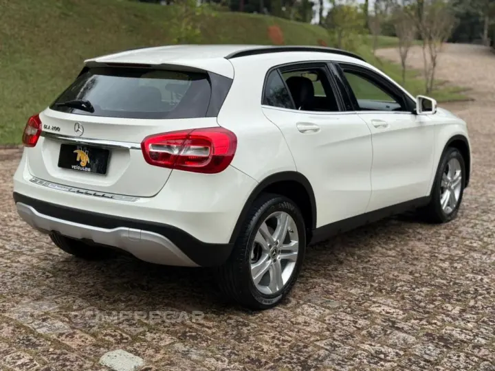 GLA 200 Style 1.6 TB 16V/Flex Aut.
